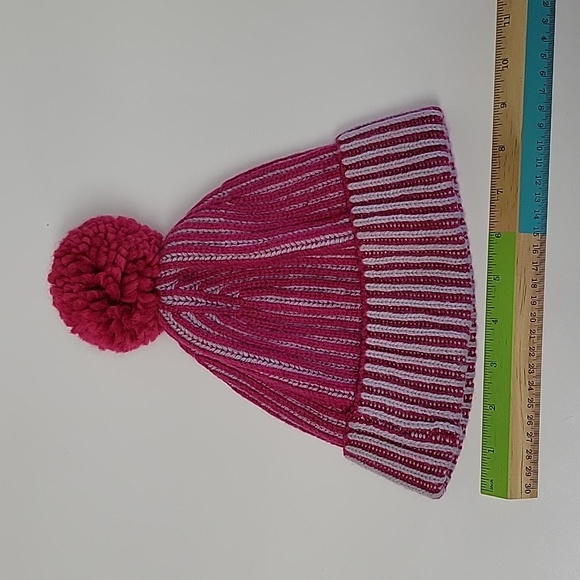 Athleta 3D Pom Beanie - Picture 3 of 5